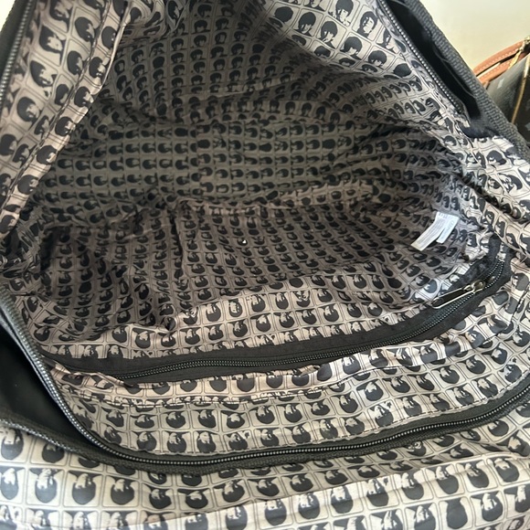 Beatles messenger bag. NWOT. Size large - Picture 8 of 11